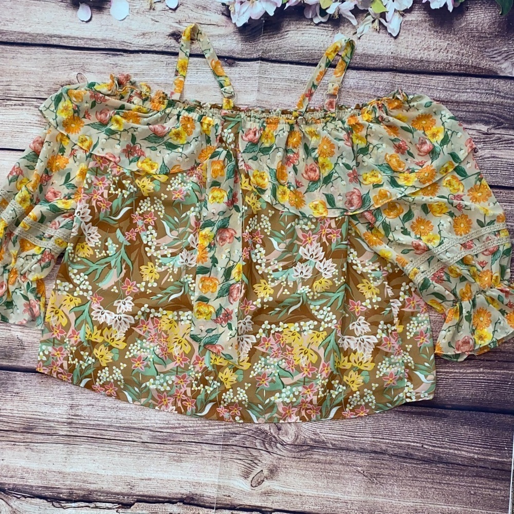 Cato Floral Cold Shoulder Top Multicolor Ruffled - Picture 3 of 4